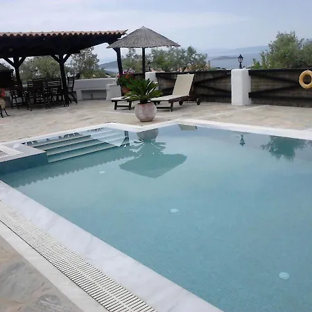 Pefka Villa *