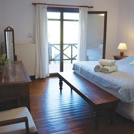 Pefka * Kalivia (Skiathos)