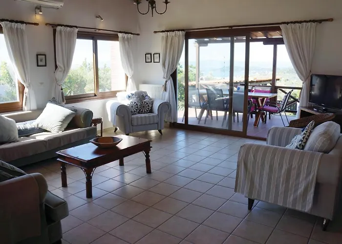 Pefka Kalivia (Skiathos)