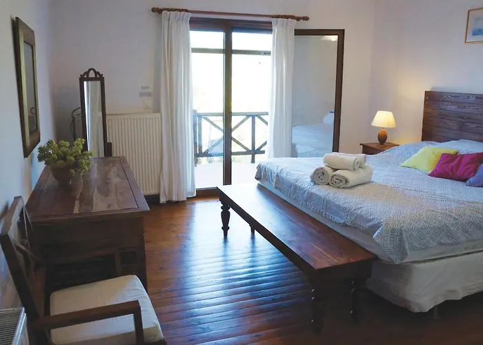 Pefka * Kalivia (Skiathos)